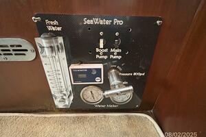 46' Beneteau watermaker