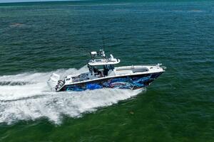 34ft Freeman Yacht For Sale