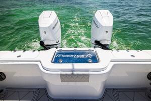 34ft Freeman Yacht For Sale