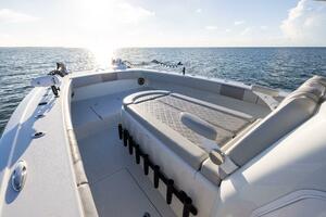 37ft Freeman Yacht For Sale