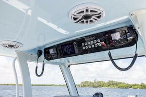 35ft Freeman Yacht For Sale