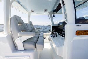 35ft Freeman Yacht For Sale