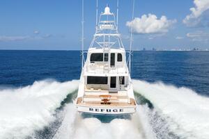 2007 68 Hatteras 68 Enclosed Bridge REFUGE Running Profile (