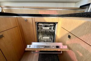56ft Privilege Yacht For Sale