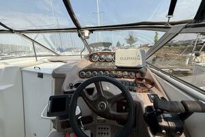 28ft Regal Yacht For Sale