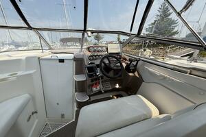 28ft Regal Yacht For Sale