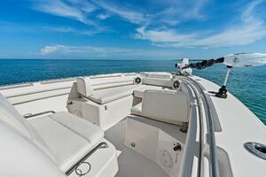2022 Grady-White 336 Canyon - Bow