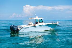 2022 Grady-White 336 Canyon - Starboard 3/4 Stern