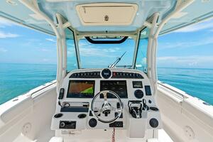 2022 Grady-White 336 Canyon - Helm