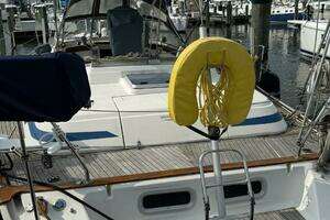 1999 Bavaria Ocean 42 thumbnail 3
