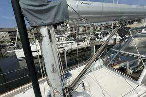 1999 Bavaria Ocean 42 thumbnail 12