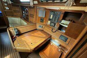 1999 Bavaria Ocean 42 thumbnail 34