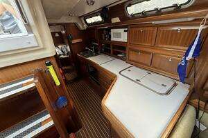 1999 Bavaria Ocean 42 thumbnail 26