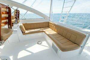 2018 Viking 44 Open thumbnail 6
