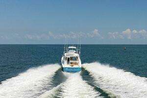 2018 Viking 44 Open thumbnail 41