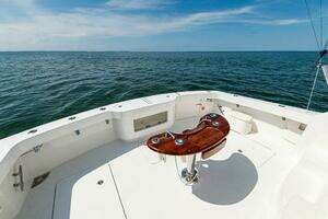 2018 Viking 44 Open thumbnail 18