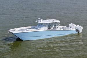 2023 Freeman 42 LR