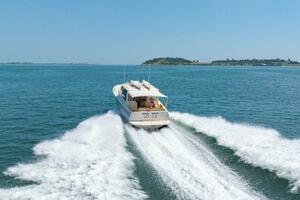 Aft 30kts