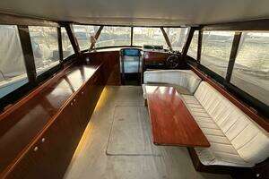 1984 Custom 38 Custom thumbnail 10