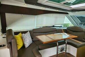 2016 Cruisers Yachts Cantius thumbnail 13