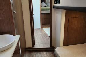 42FT (13M) CRUISERS YACHTS