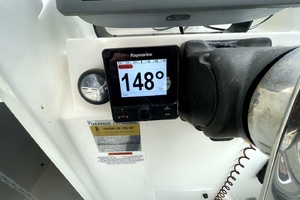 26ft Aquasport Yacht For Sale