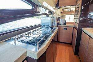 2012 Azimut Evolution thumbnail 67