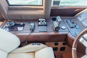 2012 Azimut Evolution thumbnail 69
