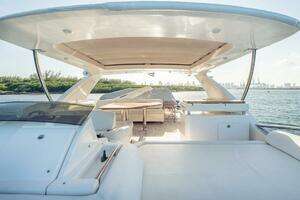 2012 Azimut Evolution thumbnail 35