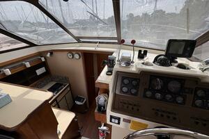 32ft Trojan Yacht For Sale