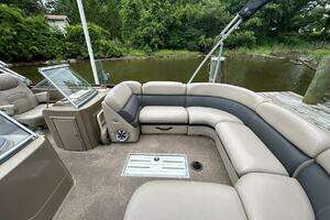 2013 Premier 250 S-Series thumbnail 3