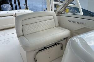 Rennie 32ft Grady White Yacht For Sale