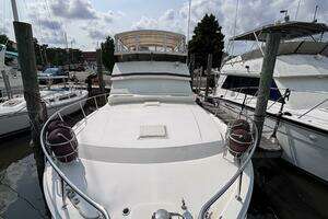 1988 Viking Motor Yacht thumbnail 7