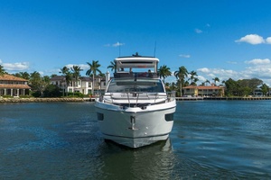 72ft Pearl Yacht For Sale