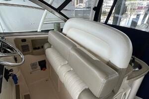 33ft Grady White Yacht For Sale