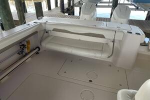 33ft Grady White Yacht For Sale