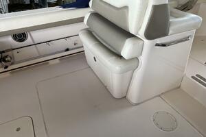 33ft Grady White Yacht For Sale