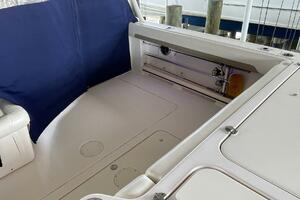 33ft Grady White Yacht For Sale