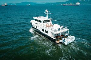 71FT (21.79M) TRAWLER Worth Avenue Yachts