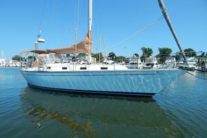 Sandpiper 37ft Tartan Yacht For Sale