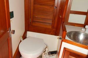 Sandpiper 37ft Tartan Yacht For Sale