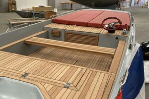 17ft Black Pepper Yacht For Sale