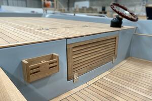 17ft Black Pepper Yacht For Sale