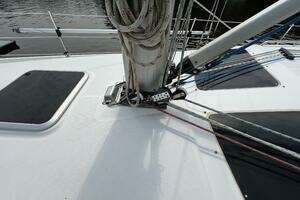 2004 Hunter 41 thumbnail 63