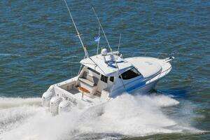2014 Jupiter 41 Sport Bridge thumbnail 51
