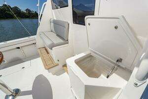 2014 Jupiter 41 Sport Bridge thumbnail 15