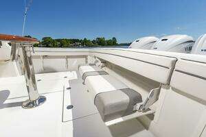 2014 Jupiter 41 Sport Bridge thumbnail 13