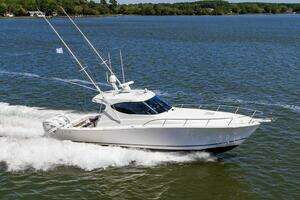 2014 Jupiter 41 Sport Bridge thumbnail 47