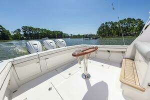 2014 Jupiter 41 Sport Bridge thumbnail 9