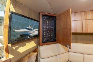 2014 Jupiter 41 Sport Bridge thumbnail 29